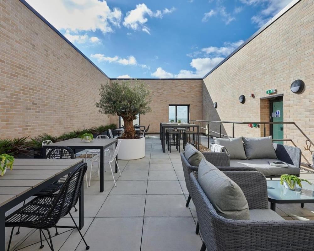 Central Southampton, Zeni Studio Exterior photo
